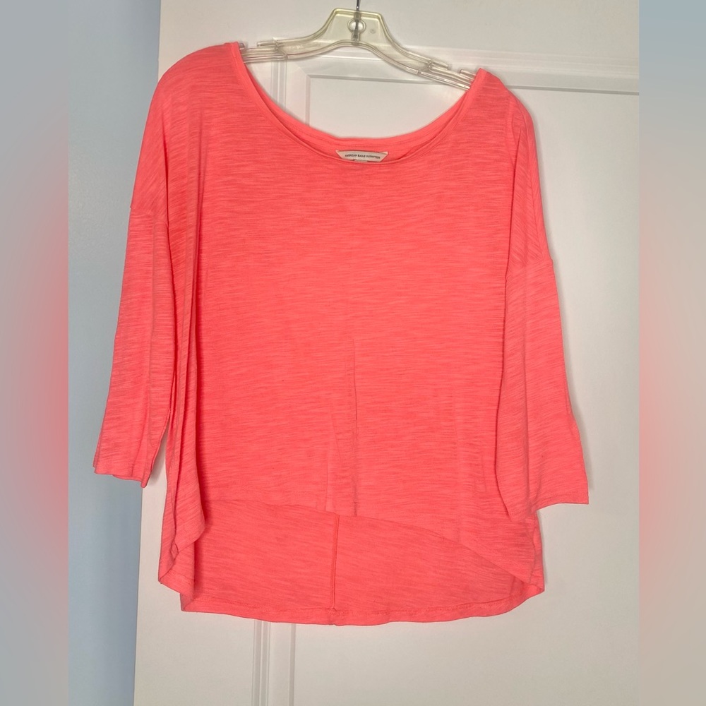 🍓6/$15🍓 Neon Hi Lo Top